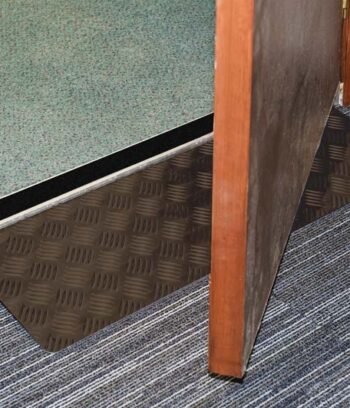 Doorline Variwedge