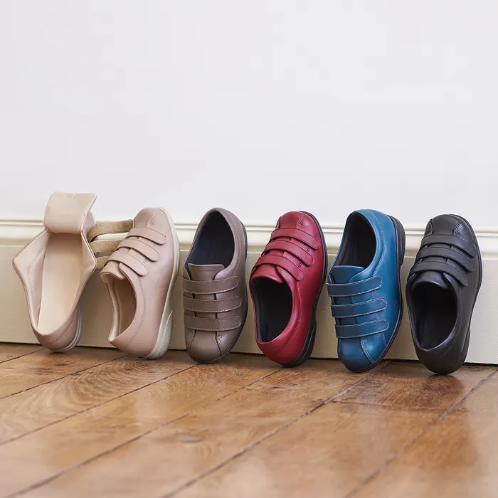 Alison womens shoe array